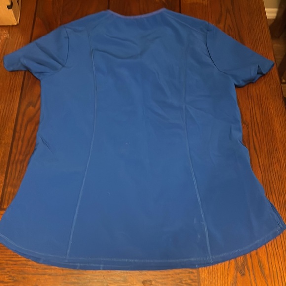 Blue Cherokee infinity medium scrub top - Picture 3 of 3